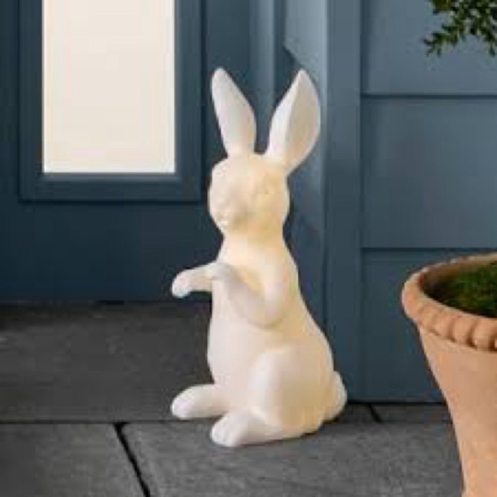 Williams Sonoma Pre-lit Bunny 🐰 BNIB
